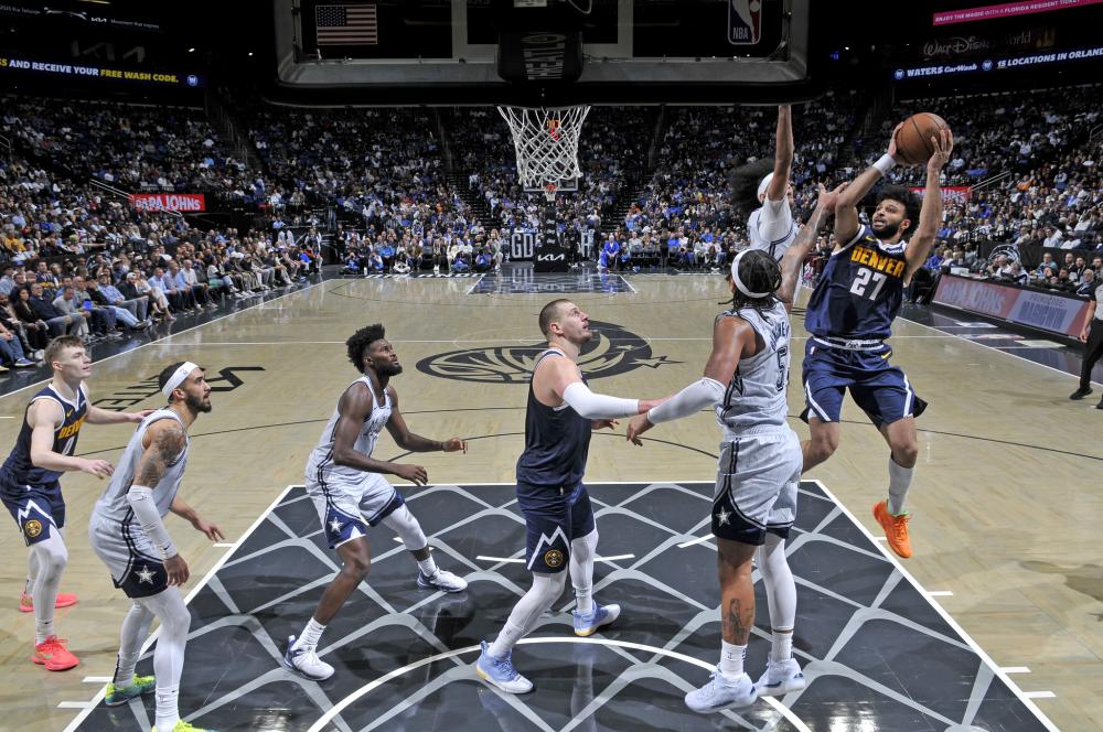 抗中展现出 抗中展现出